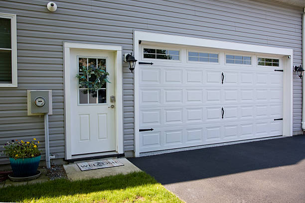 24/7 Emergency Garage Door Panel Replacement experts in The Pinehills, MA